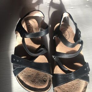 Taos Black Leather Adjustable Strap Sandals